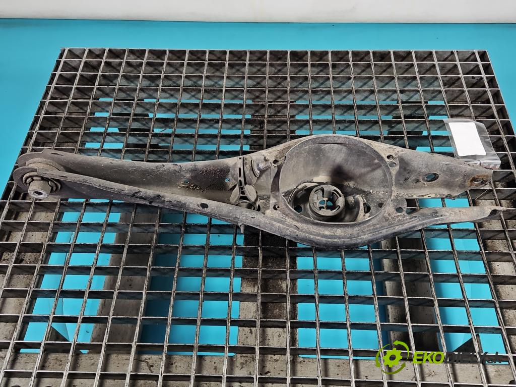 Skoda Superb IV 2023- 2.0 TDI 150 HP automatic 110 kW 1968 cm3 5- zadné pravý 3Q0505311G (Kľučka dverí ostatné)