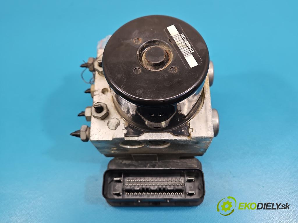 Volvo V70 III 2007-2016 2.0 16V 145 HP manual 107 kW 1999 cm3 5- čerpadlo abs 31261142 (Pumpa ABS)