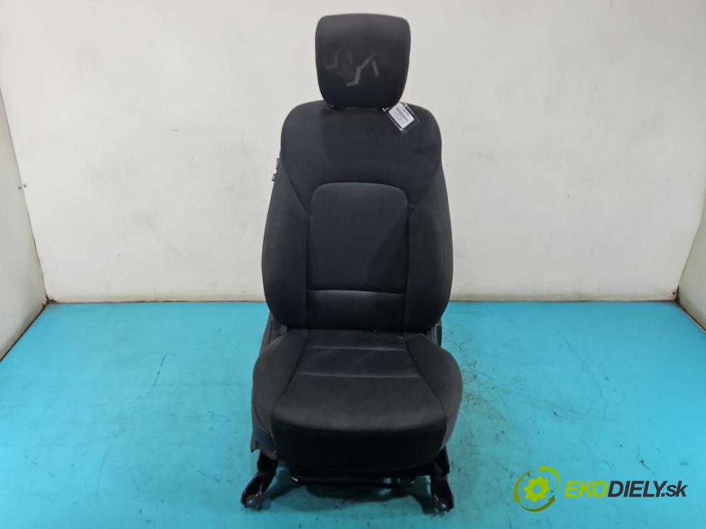 Hyundai Santa Fe III 2012–2018 2.4 GDI 190 HP automatic 140 kW 2359 cm3 5- Sedačka pravý  (Sedadlo)