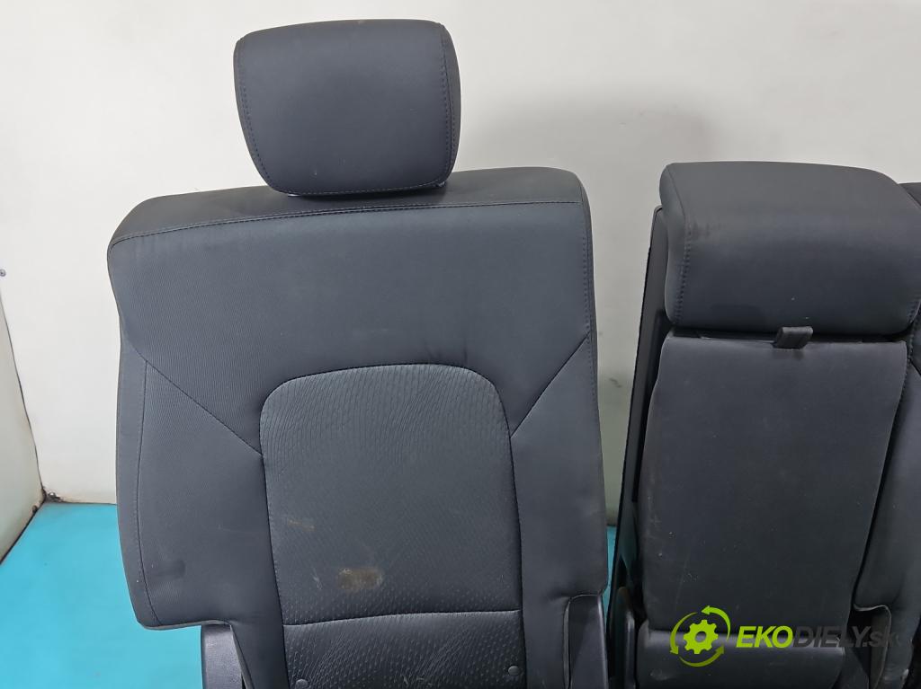 Hyundai Santa Fe III 2012–2018 2.4 GDI 190 HP automatic 140 kW 2359 cm3 5- Pohovka: zadné  (Sedadlo)
