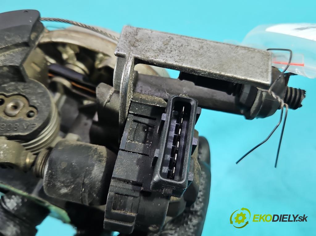 Vw Polo III 6N 1994-2001 1.3 8V 54 HP manual 40 kW 1296 cm3 3- vstrekovač 0438201521 (Karburátor)