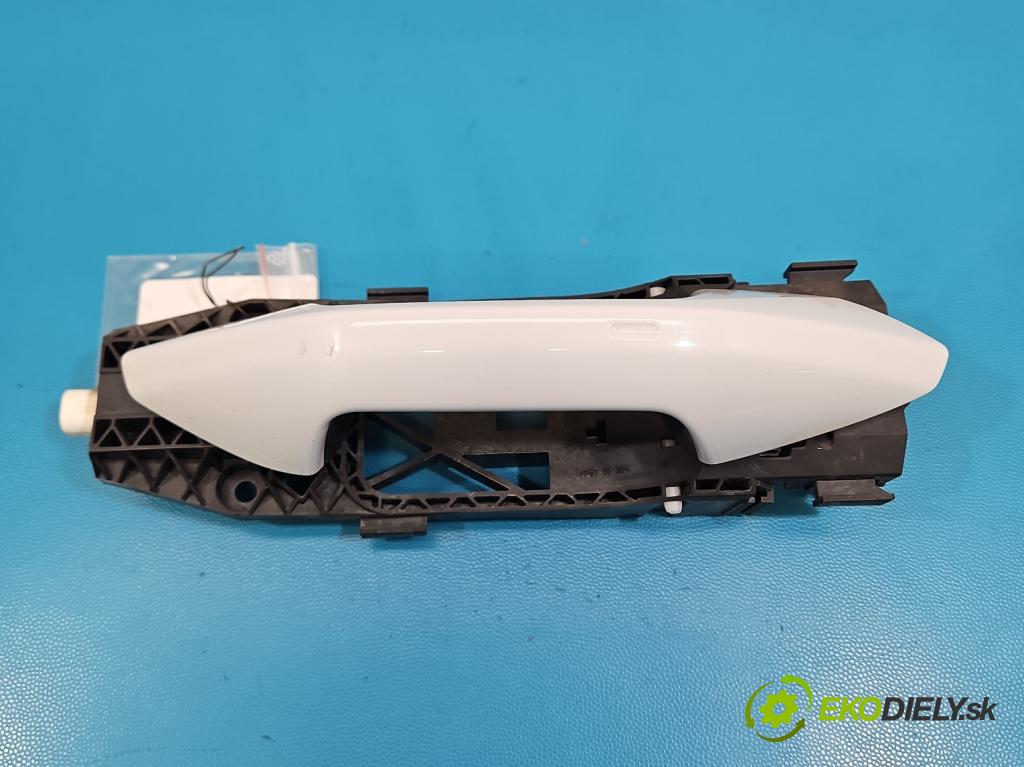 Skoda Octavia IV 2019- 2.0 TDI 116 hp manual 85 kW 1968 cm3 5- klika zadní levé 8V0839885 (Klika dveří ostatní)