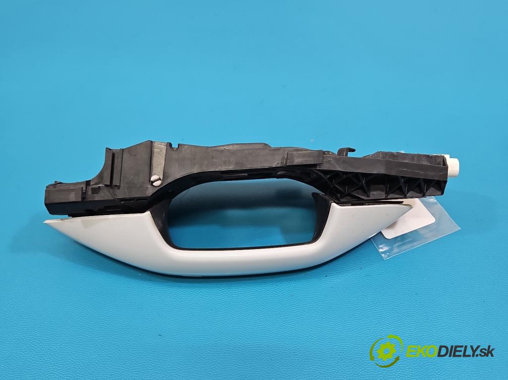 Skoda Octavia IV 2019- 2.0 TDI 116 hp manual 85 kW 1968 cm3 5- klika zadní levé 8V0839885 (Klika dveří ostatní)