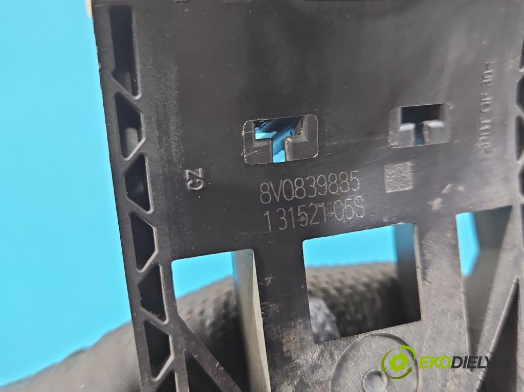 Skoda Octavia IV 2019- 2.0 TDI 116 hp manual 85 kW 1968 cm3 5- klika zadní levé 8V0839885 (Klika dveří ostatní)