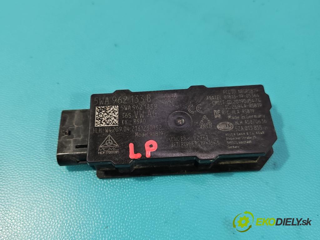 Skoda Octavia IV 2019- 2.0 TDI 116 HP manual 85 kW 1968 cm3 5- riadiaca jednotka ostatné 5WA962133B