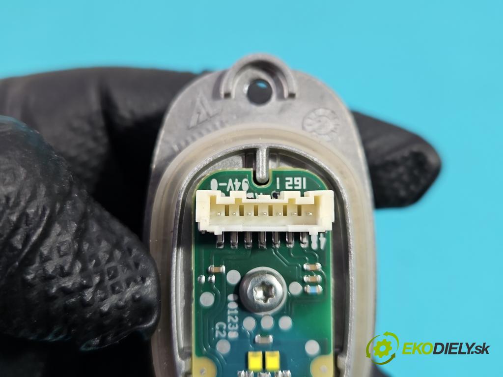 Skoda Octavia IV 2019- 2.0 TDI 116 HP manual 85 kW 1968 cm3 5- modul lampy: E14942