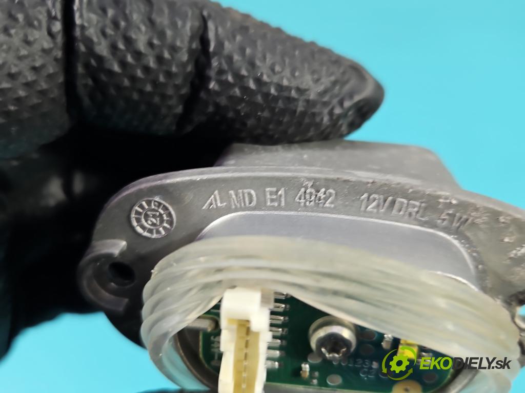 Skoda Octavia IV 2019- 2.0 TDI 116 HP manual 85 kW 1968 cm3 5- modul lampy: E14942