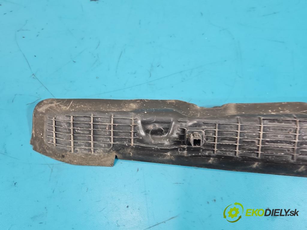 Skoda Octavia IV 2019- 2.0 TDI 116 HP manual 85 kW 1968 cm3 5- kryt plast 5E3821111B