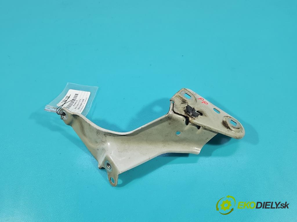 Skoda Octavia IV 2019- 2.0 TDI 116 hp manual 85 kW 1968 cm3 5- Upevnění: 5E3821228