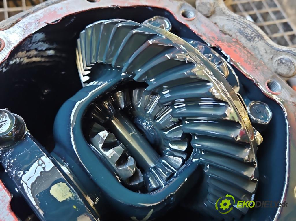 Toyota Rav4 I 1994-2000 2.0 16V 129 HP manual 95 kW 1998 cm3 3- Most: zadní: