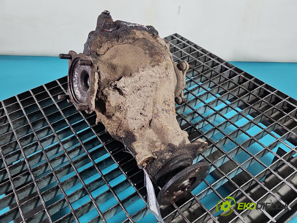 Toyota Rav4 I 1994-2000 2.0 16V 129 HP manual 95 kW 1998 cm3 3- Most: zadní: 