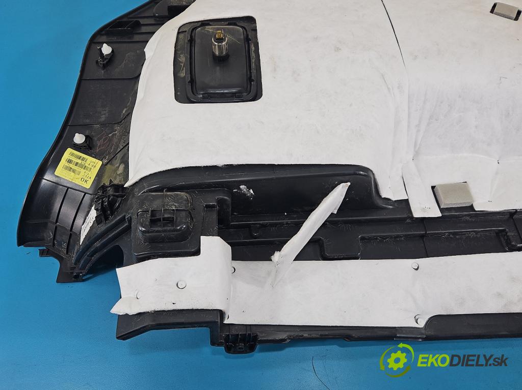 Hyundai Santa Fe III 2012–2018 2.4 GDI 190 HP automatic 140 kW 2359 cm3 5- Čalounictví: kufra: pravé 85741-4Z300