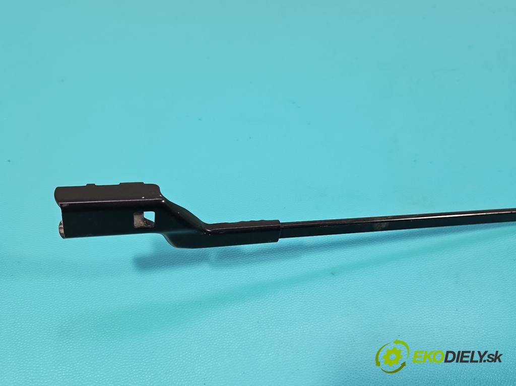 Skoda Octavia IV 2019- 2.0 TDI 116 hp manual 85 kW 1968 cm3 5- rameno stěrače pravé 97036203