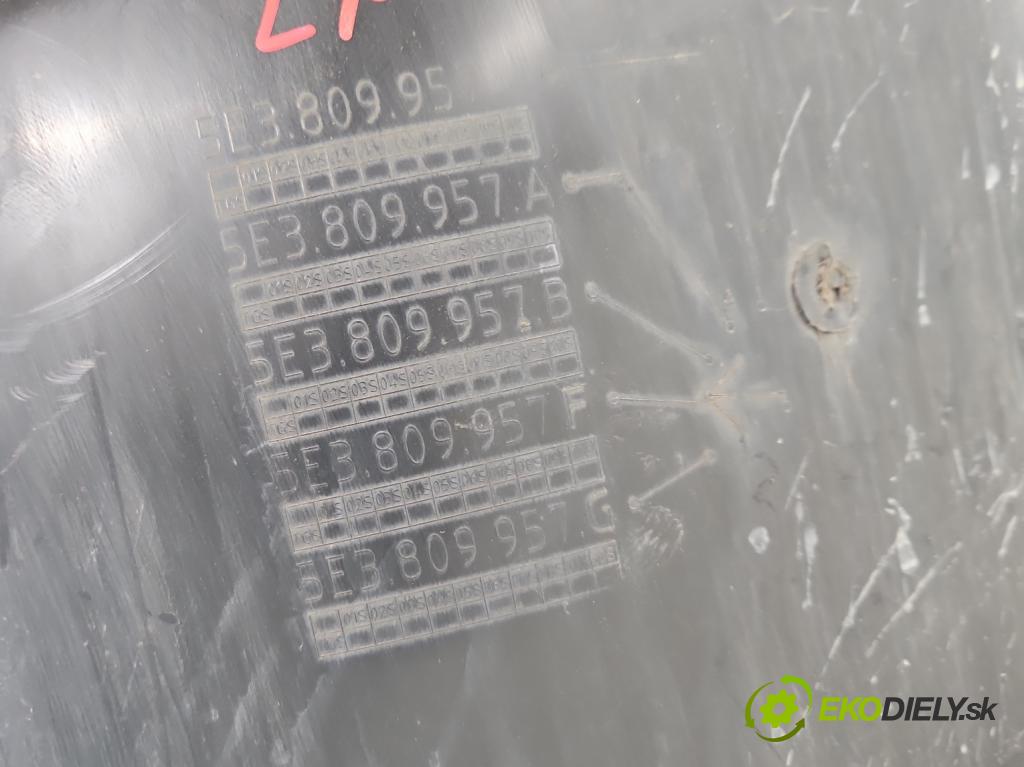 Skoda Octavia IV 2019- 2.0 TDI 116 hp manual 85 kW 1968 cm3 5- blatník: přední levé 5E3809957