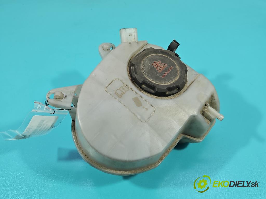 Skoda Octavia IV 2019- 2.0 TDI 116 hp manual 85 kW 1968 cm3 5- Nádrž: náhradní: 5WA121407F