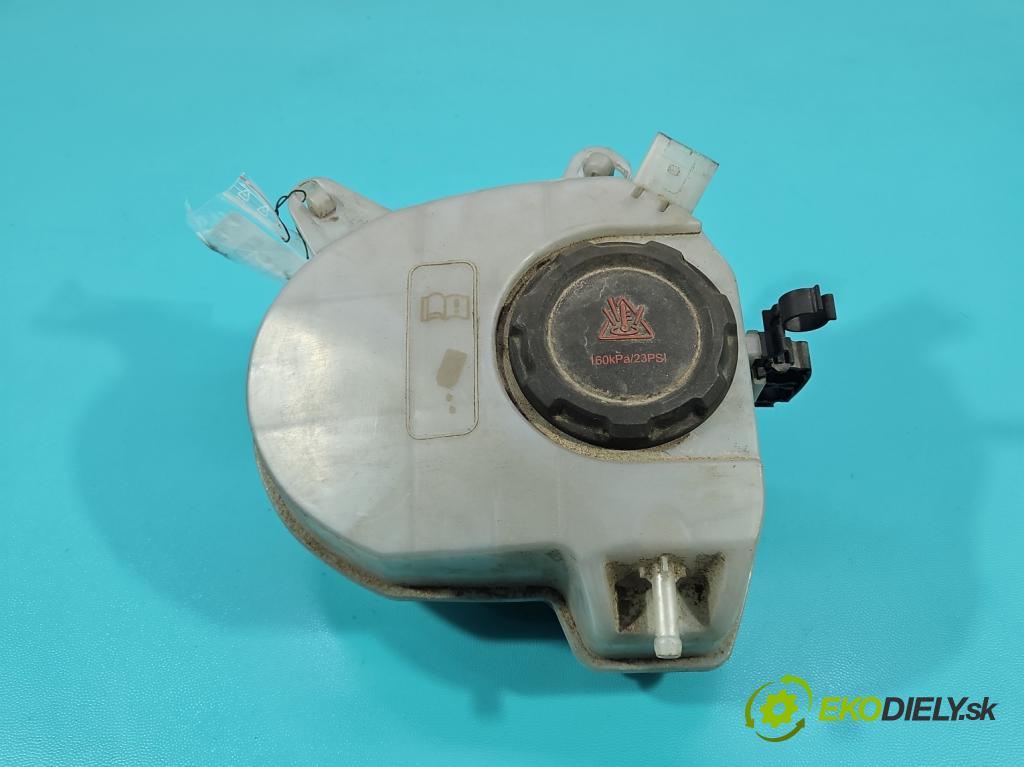 Skoda Octavia IV 2019- 2.0 TDI 116 HP manual 85 kW 1968 cm3 5- Nádrž: kompenzačné: 5WA121407F