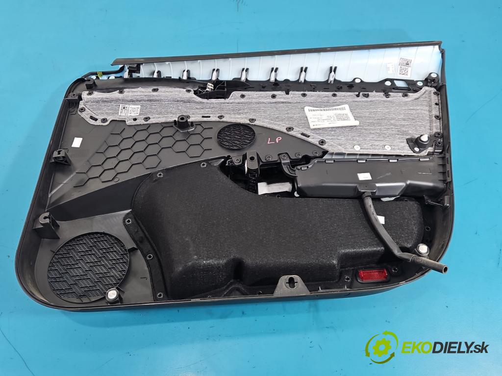 Skoda Octavia IV 2019- 2.0 TDI 116 HP manual 85 kW 1968 cm3 5- Čalounictví: dvere predné ľavé 5E4867013A