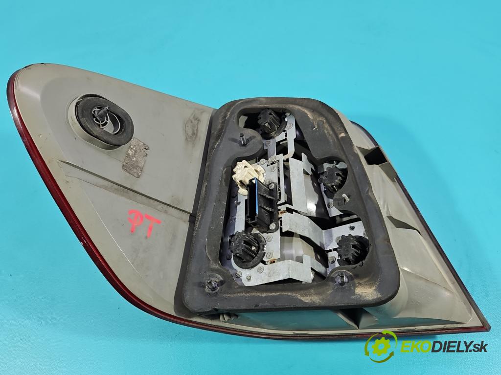 Mercedes ML W164 2005-2011 3.0 CDI V6 224 hp automatic 165 kW 2987 cm3 5- světlo zadní pravé  (Klika dveří ostatní)