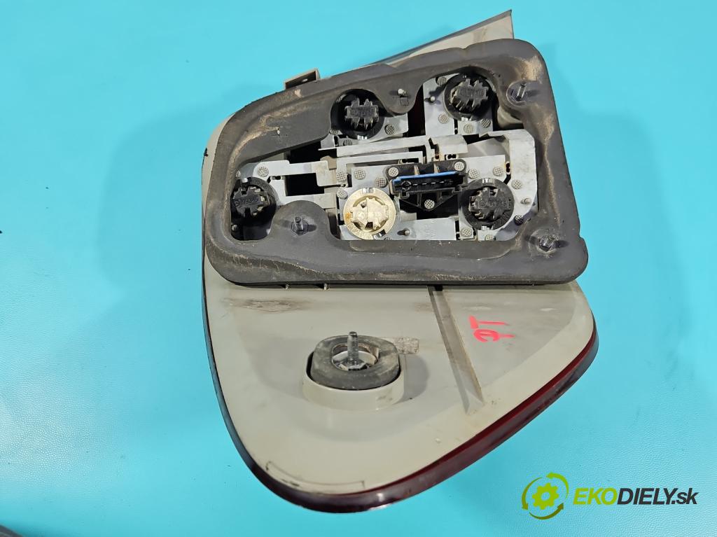 Mercedes ML W164 2005-2011 3.0 CDI V6 224 hp automatic 165 kW 2987 cm3 5- světlo zadní pravé  (Klika dveří ostatní)