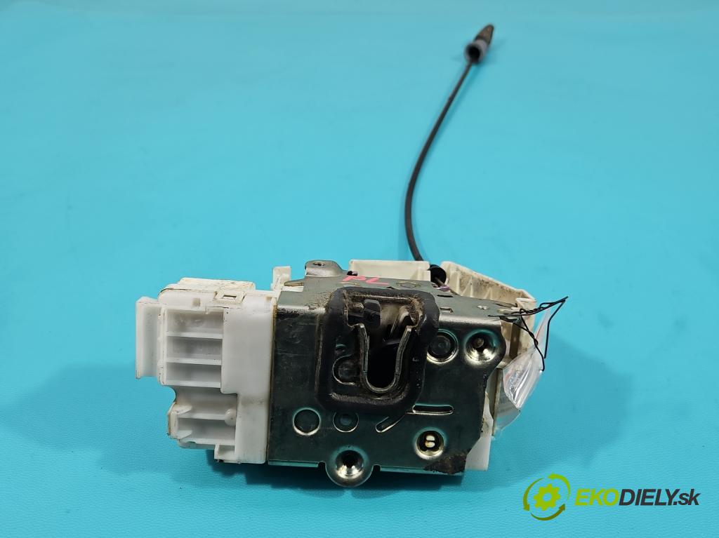 Mercedes ML W164 2005-2011 3.0 CDI V6 224hp automatic 165 kW 2987 cm3 5- zámok predné ľavý 1697202535