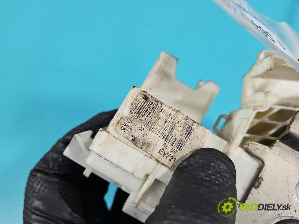 Mercedes ML W164 2005-2011 3.0 CDI V6 224hp automatic 165 kW 2987 cm3 5- zámok zadné ľavý 1697302135