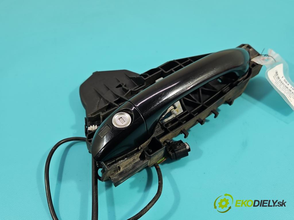 Mercedes ML W164 2005-2011 3.0 CDI V6 224 hp automatic 165 kW 2987 cm3 5- klika přední levé A1647600134 (Vnější přední levá klika dveří)