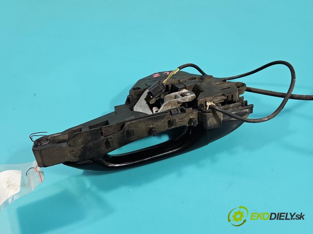 Mercedes ML W164 2005-2011 3.0 CDI V6 224 hp automatic 165 kW 2987 cm3 5- klika přední levé A1647600134 (Vnější přední levá klika dveří)