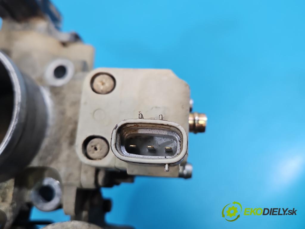 Toyota Rav4 I 1994-2000 2.0 16V 129 HP manual 95 kW 1998 cm3 3- klapka 22270-74240 (Škrtiaca klapka)