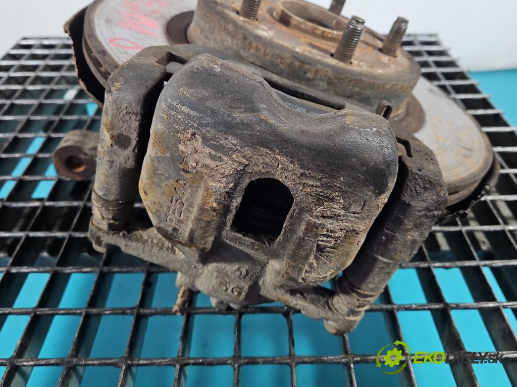 Toyota Rav4 I 1994-2000 2.0 16V 129 hp manual 95 kW 1998 cm3 3- brzdič přední levý  (Klika dveří ostatní)