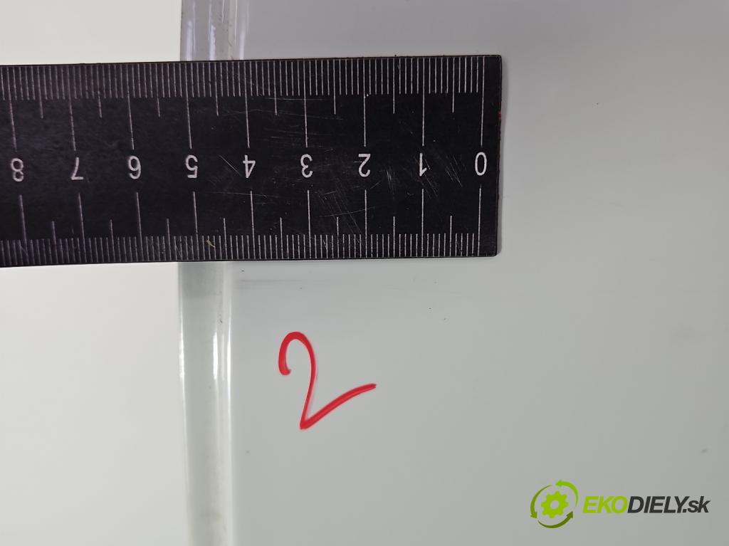 Fiat Bravo II 2007-2014 1.4 T 120 hp manual 88 kW 1368 cm3 5- dveře zadní levé  (Klika dveří ostatní)