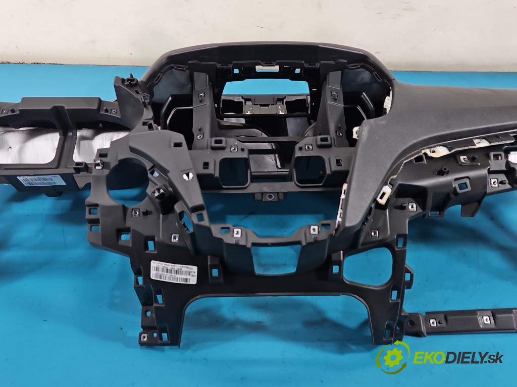 Hyundai Santa Fe III 2012–2018 2.4 GDI 190 hp automatic 140 kW 2359 cm3 5- kokpit,přistrojova deska