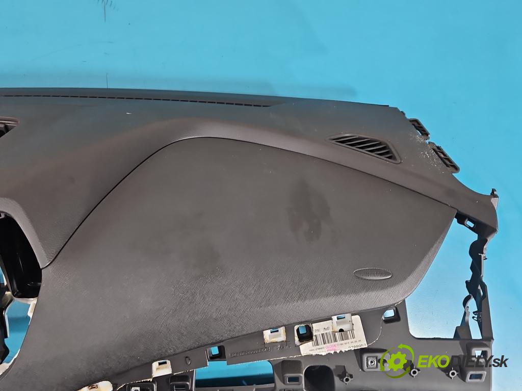 Hyundai Santa Fe III 2012–2018 2.4 GDI 190 hp automatic 140 kW 2359 cm3 5- kokpit,přistrojova deska