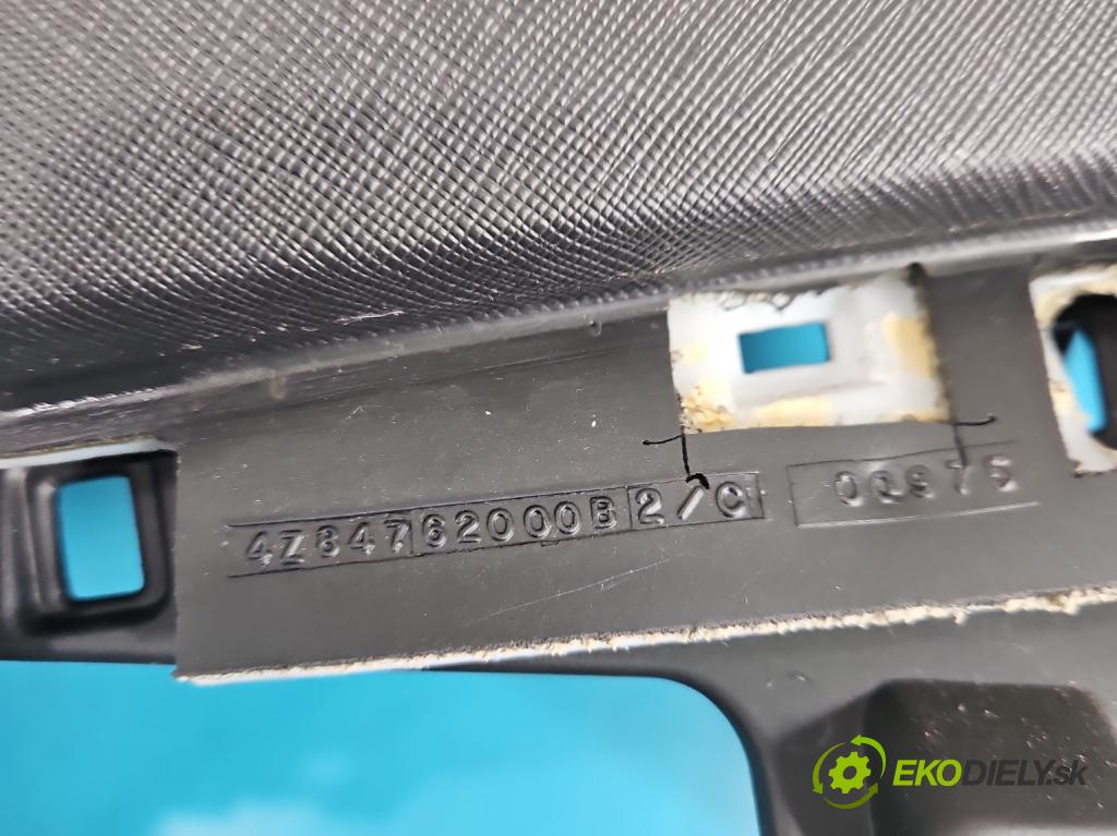 Hyundai Santa Fe III 2012–2018 2.4 GDI 190 hp automatic 140 kW 2359 cm3 5- kokpit,přistrojova deska