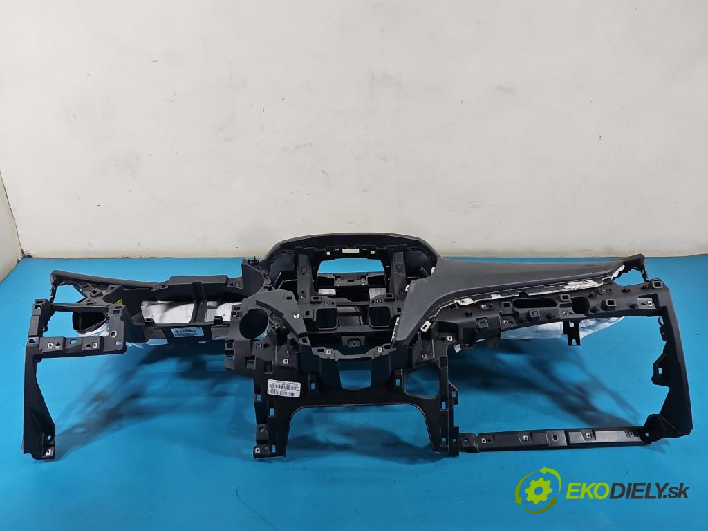 Hyundai Santa Fe III 2012–2018 2.4 GDI 190 hp automatic 140 kW 2359 cm3 5- kokpit,přistrojova deska 