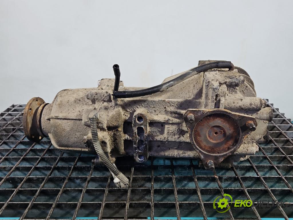 Suzuki SX4 I 2006-2014 1.6 16V M16A 120 HP manual 88 kW 1586 cm3 5- Most: zadní: SI-79JI