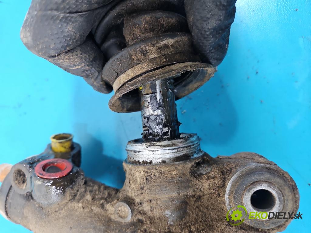 Toyota Rav4 I 1994-2000 2.0 16V 129 HP manual 95 kW 1998 cm3 3- Ozubené kolo: volant