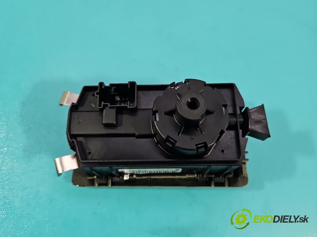 Mercedes ML W164 2005-2011 3.0 CDI V6 224hp automatic 165 kW 2987 cm3 5- prepínač světla: na doska: A1645450304