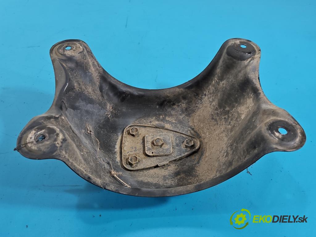 Toyota Rav4 I 1994-2000 2.0 16V 129 HP manual 95 kW 1998 cm3 3- Upevnenie: kolesa ozubeného