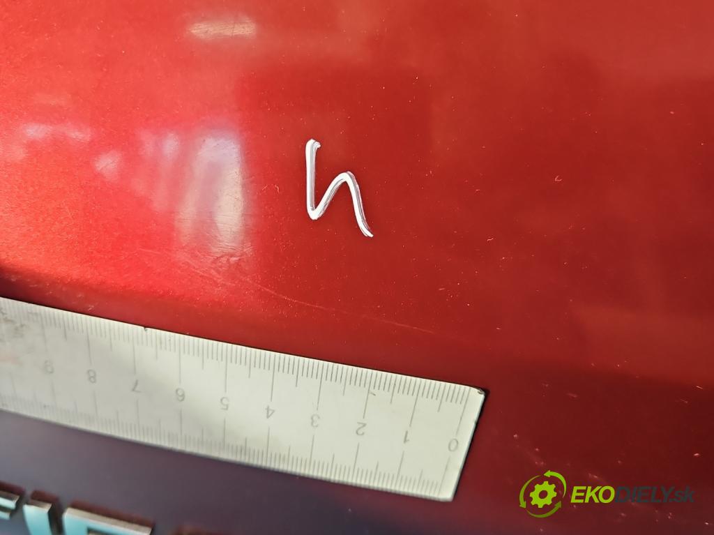 Ford Fiesta Mk6 2002-2008 1.3 8V 69KM manual 51 kW 1299 cm3 5- zadna kufor  (Kapota zadná (kufor))