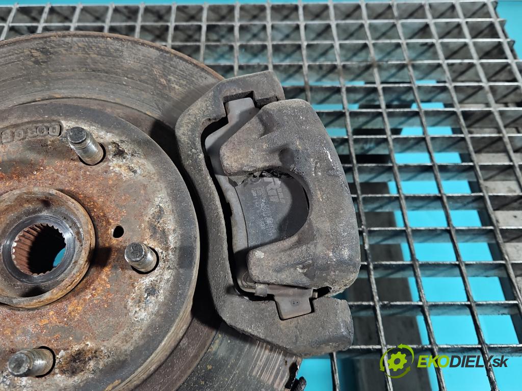 Toyota Rav4 I 1994-2000 2.0 16V 129 HP manual 95 kW 1998 cm3 3- brzdič predné pravý  (Kľučka dverí ostatné)