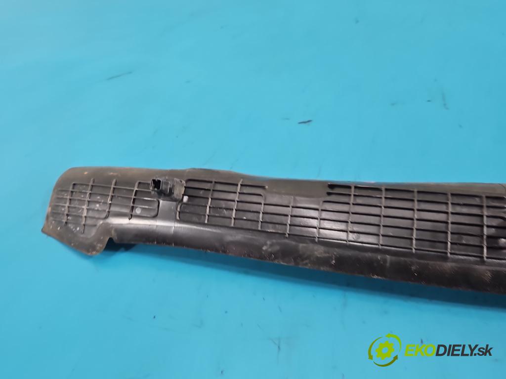 Skoda Superb IV 2023- 2.0 TDI 150 HP automatic 110 kW 1968 cm3 5- kryt plast 3P0821111