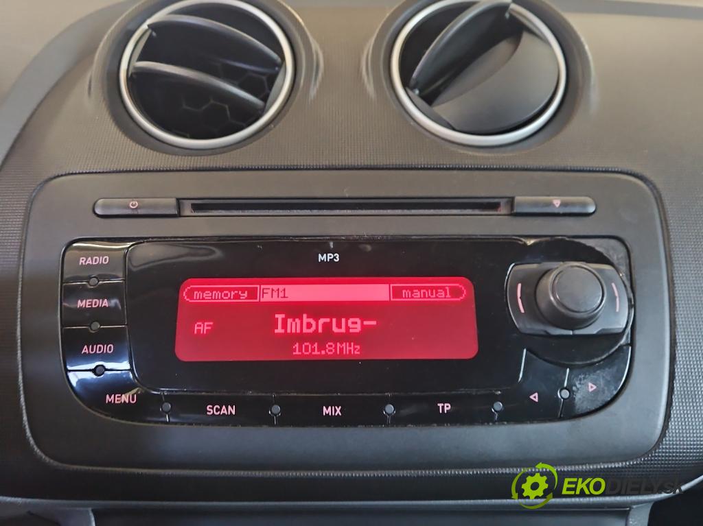 Seat Ibiza IV 6J 2008-2017 1.2 12V 69KM manual 51 kW 1198 cm3 3- Radio továrna: 6J0035153