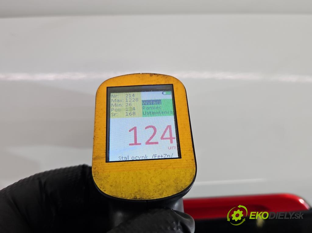 Fiat Bravo II 2007-2014 1.4 T 120 HP manual 88 kW 1368 cm3 5- zadna kufor  (Kapota zadná (kufor))