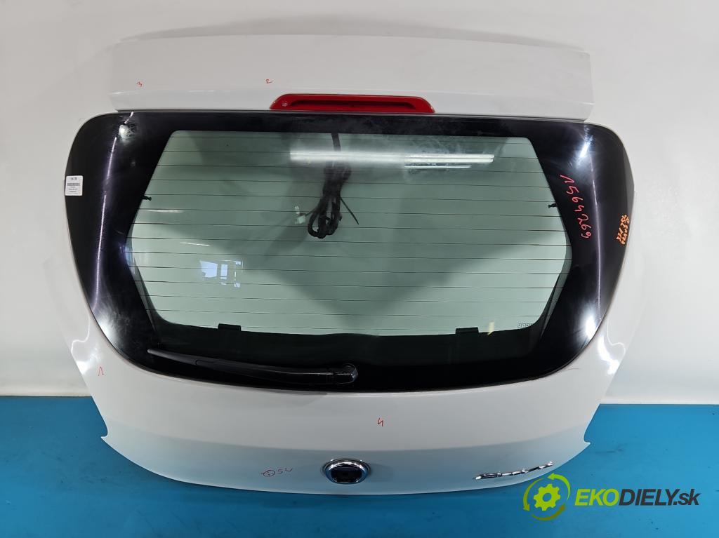 Fiat Bravo II 2007-2014 1.4 T 120 HP manual 88 kW 1368 cm3 5- zadna kufor  (Kapota zadná (kufor))