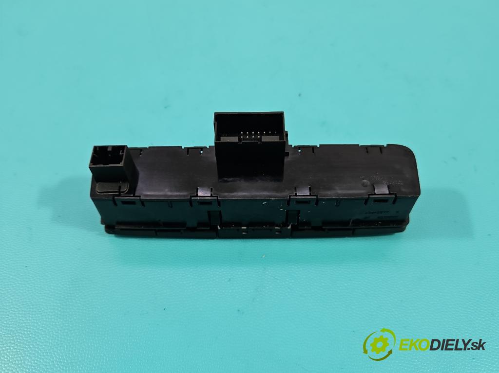 Seat Ibiza IV 6J 2008-2017 1.2 12V 69KM manual 51 kW 1198 cm3 3- Přepínač světel nouzový: 6J0927137