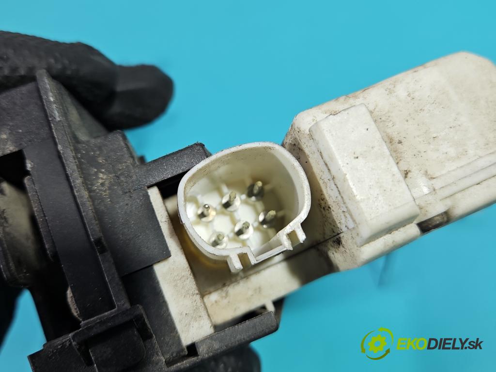 Vw Sharan I 1995-2010 1.9 tdi 116 HP automatic 85 kW 1896 cm3 5- zámok zadné pravý 93BG220A20DD