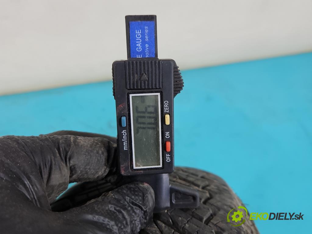 Vw Lupo 1.0b 50KM manual 37 kW 999 cm3 3- pneumatika celoročné 4ks komplet