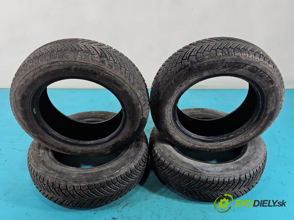 Vw Lupo 1.0b 50KM manual 37 kW 999 cm3 3- pneumatika celoročné 4ks komplet