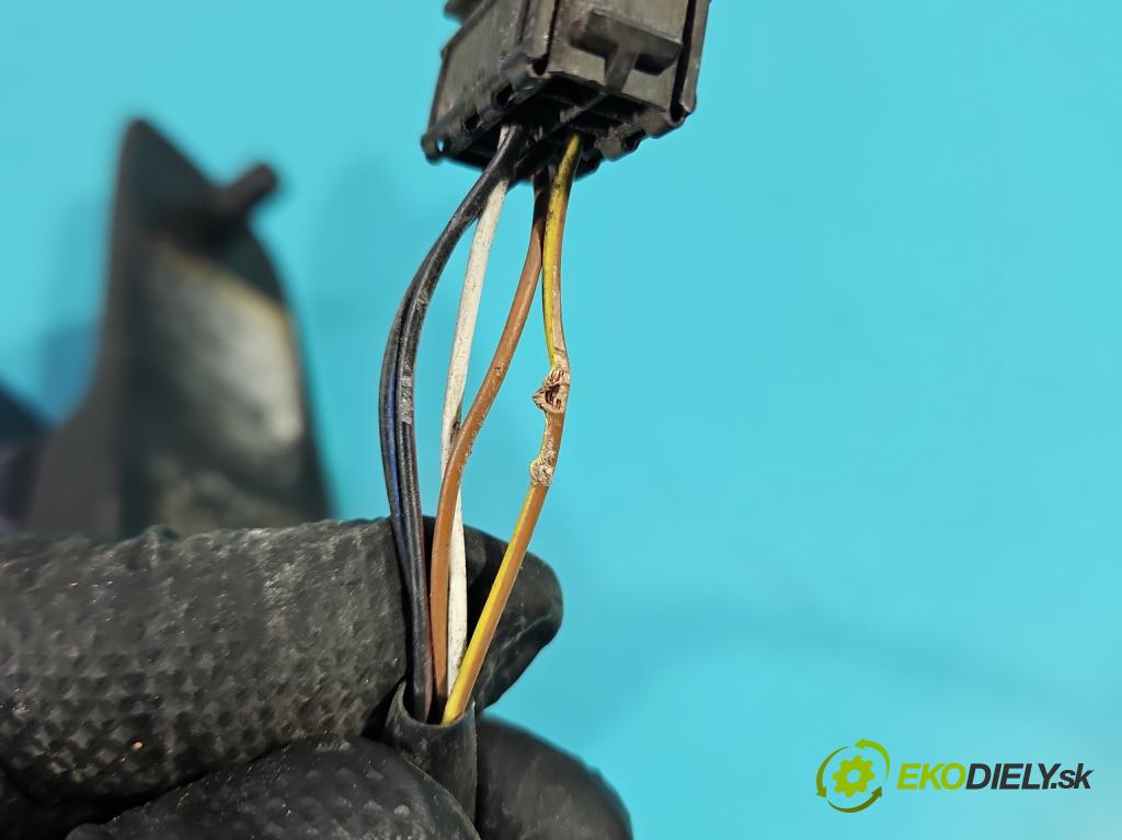 Vw Sharan I 1995-2010 1.9 tdi 116 HP automatic 85 kW 1896 cm3 5- zrkadlo ľavé  (Kľučka dverí ostatné)