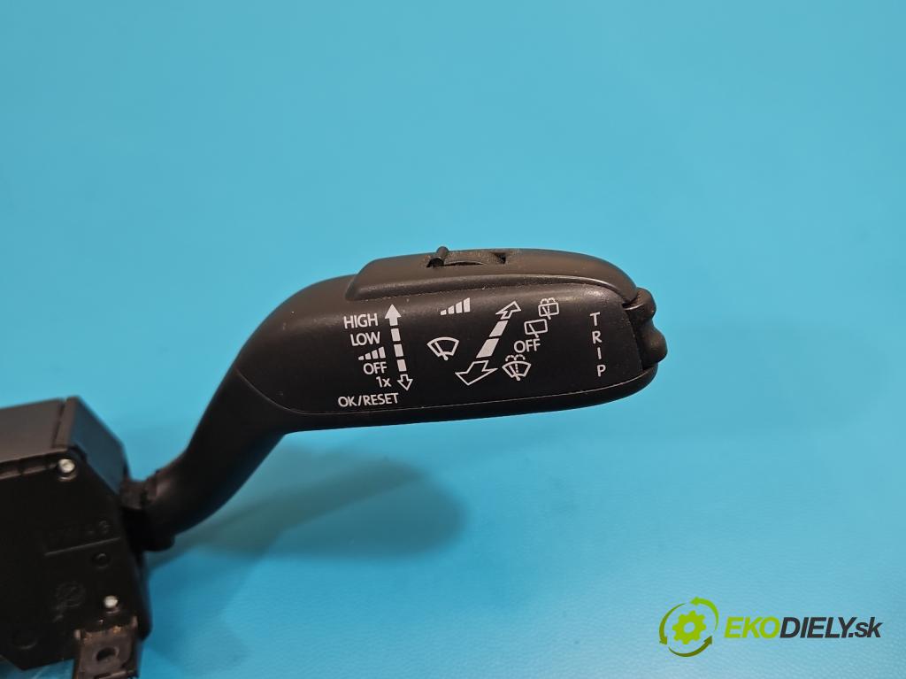 Seat Ibiza IV 6J 2008-2017 1.2 12V 69KM manual 51 kW 1198 cm3 3- prepínač komplex: 7H0953503GJ (Prepínacie páčky pod volantom)